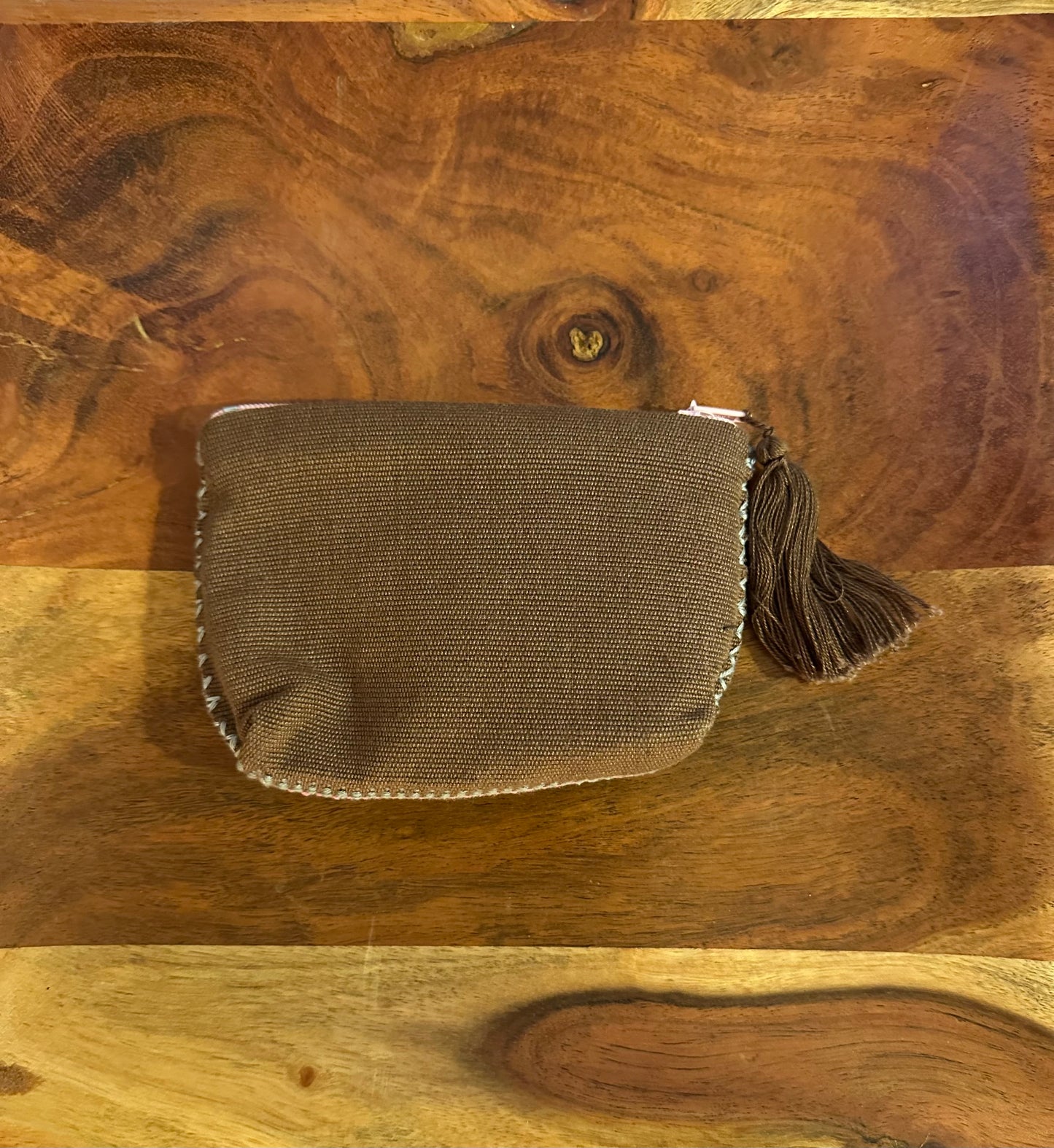 Brown and pink telar pouch