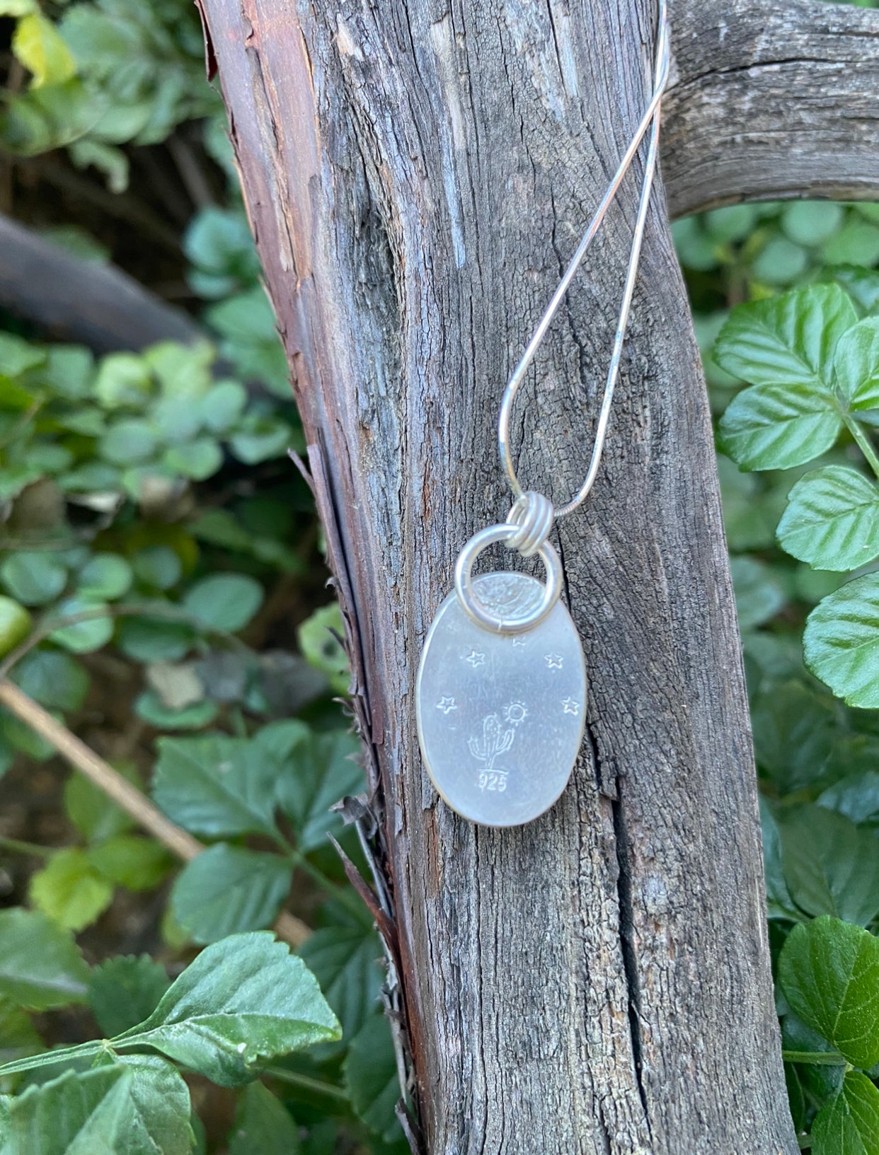 Mar Y Soledad pendant