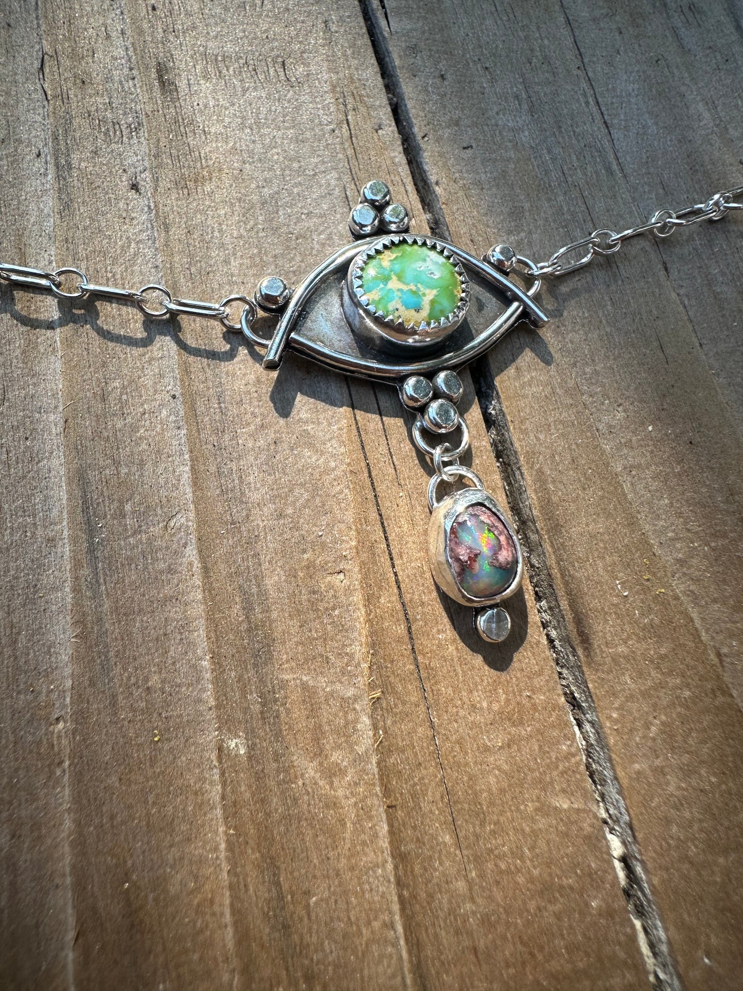 Green Mal de Ojo choker